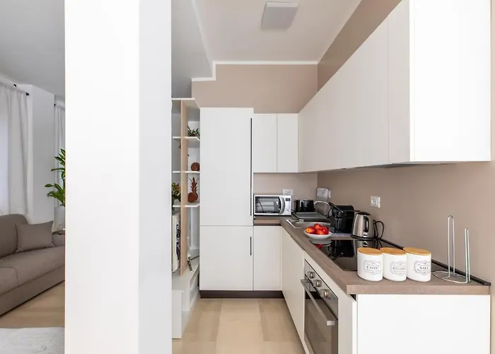 Iflat Cozy Near Saint Peter N 1 דירה *